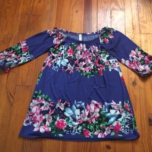 Three quarter sleeve